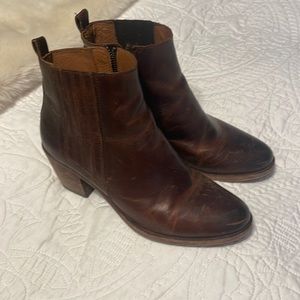 Tobacco colored Frye boots